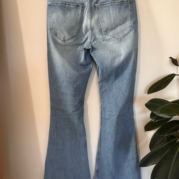Hollister Light Blue Distressed High Rise Vintage Flare Stretch Jeans Y2K 2000’s - Picture 7 of 11